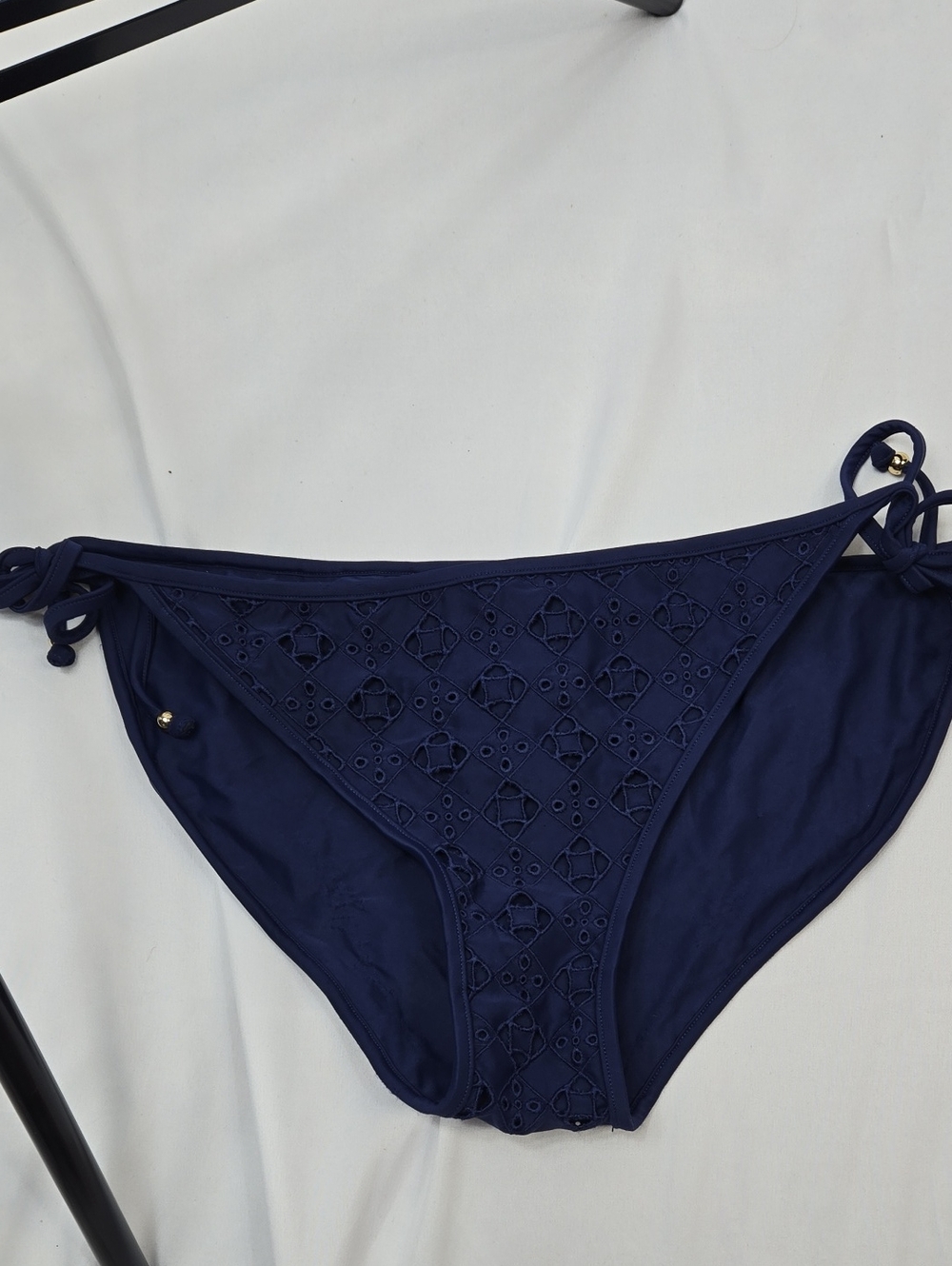 Vineyard Vines Navy Crochet Side-Tie Bikini Bottom Large
